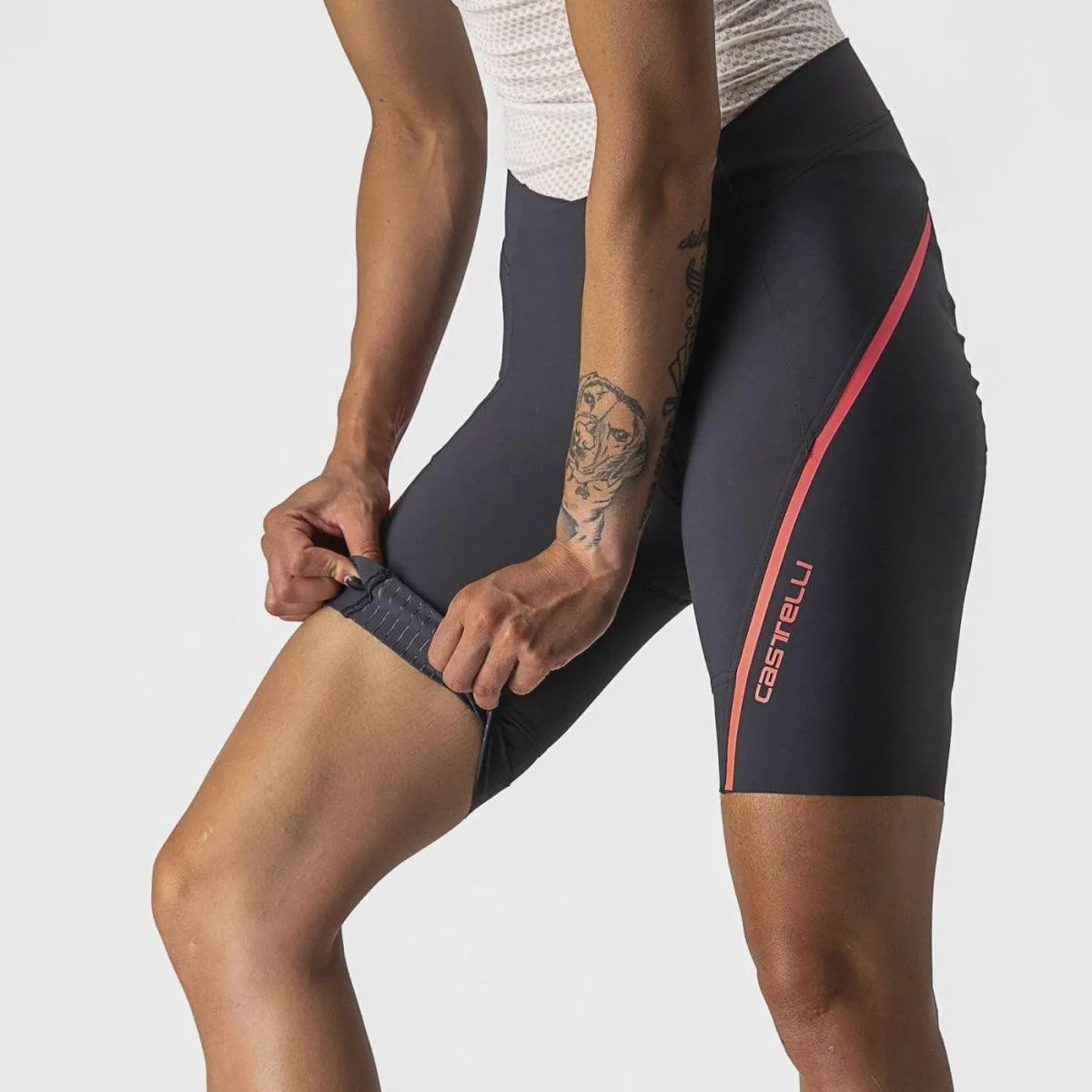 Castelli Velocissima 3 Womens Cycling Shorts (Dark Gray/Brilliant Pink)
