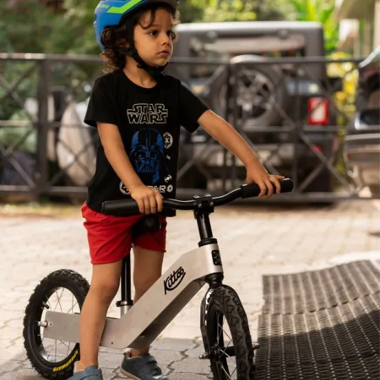 Kittoo No-Pedal Alloy Kids Balance Bicycle (Mercury Silver)