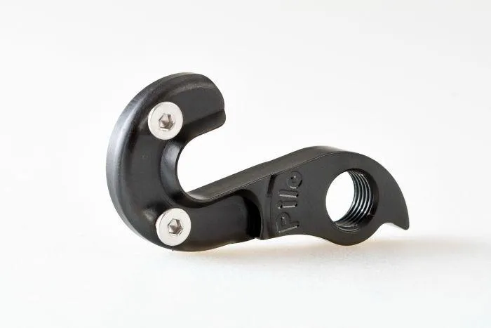 Pilo D697 Derailleur Hanger for Giant