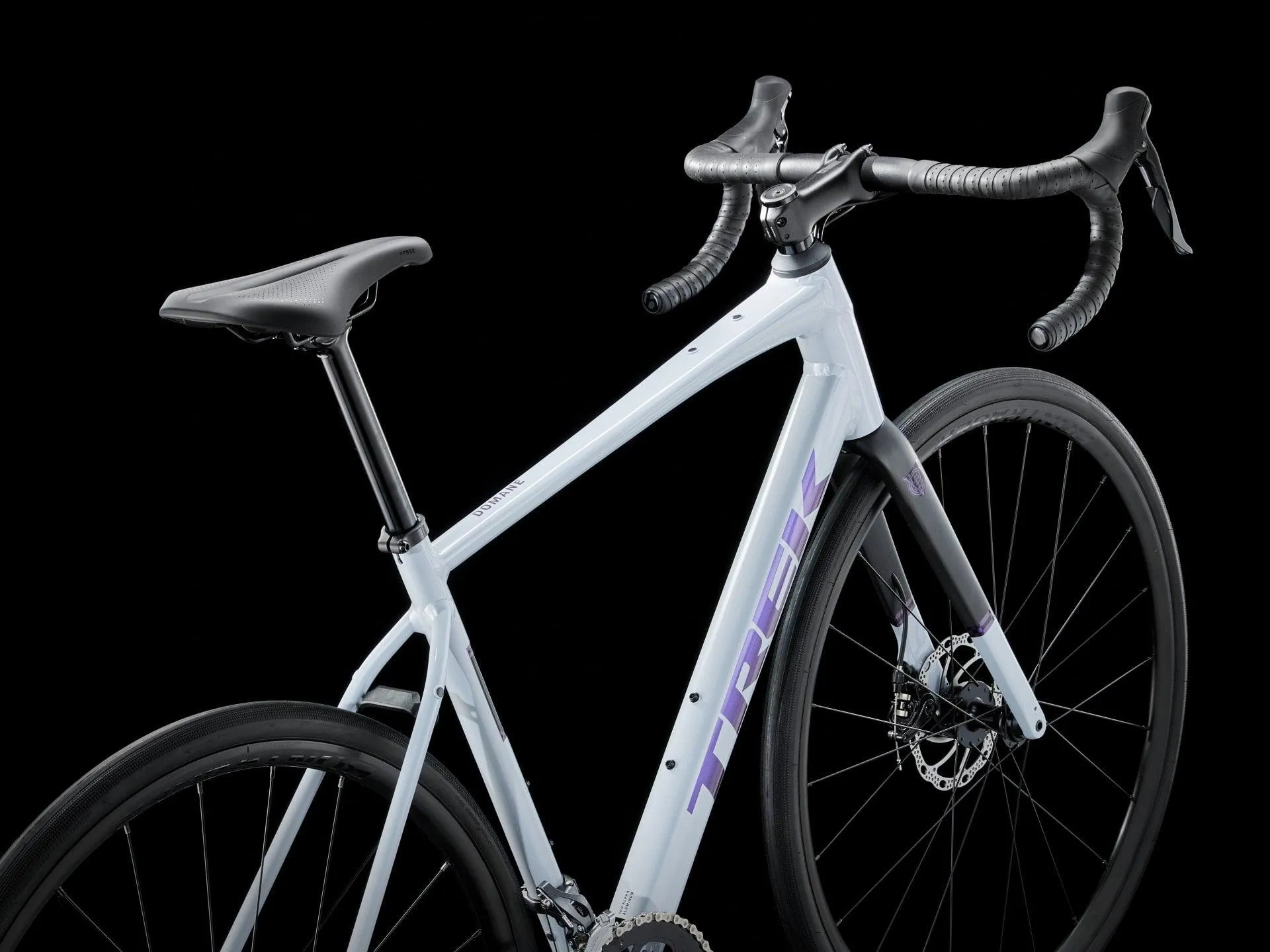 Trek Domane AL 2 Gen 4 (Plasma Grey Pearl)