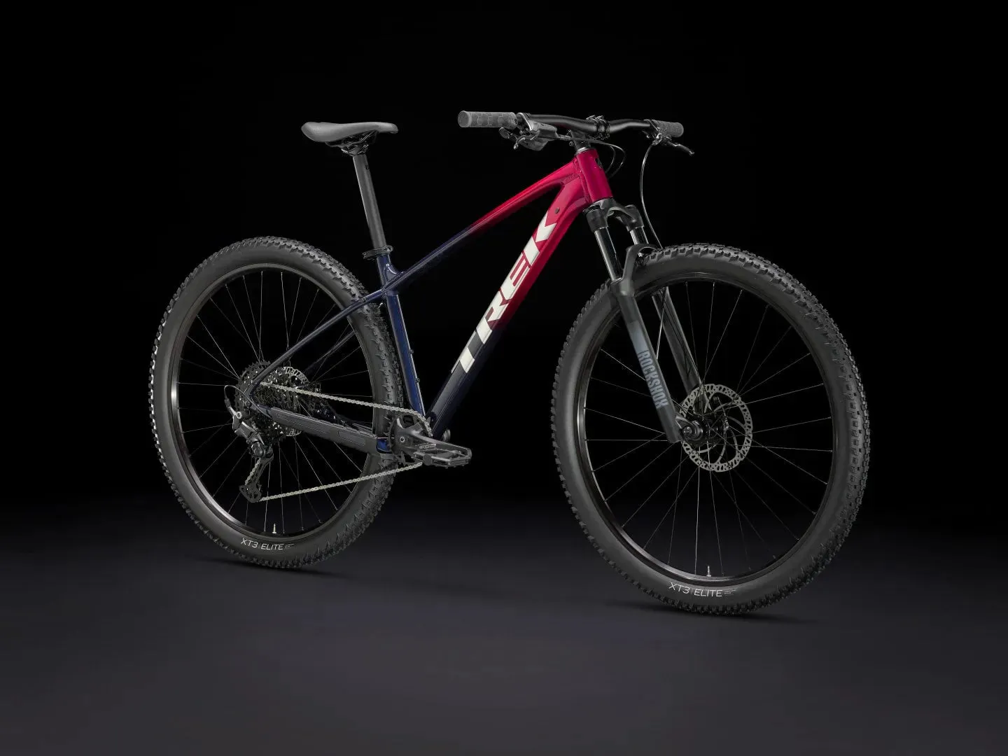 Trek Marlin 6 Gen 3 (Rage Red/Deep Dark Blue Fade)